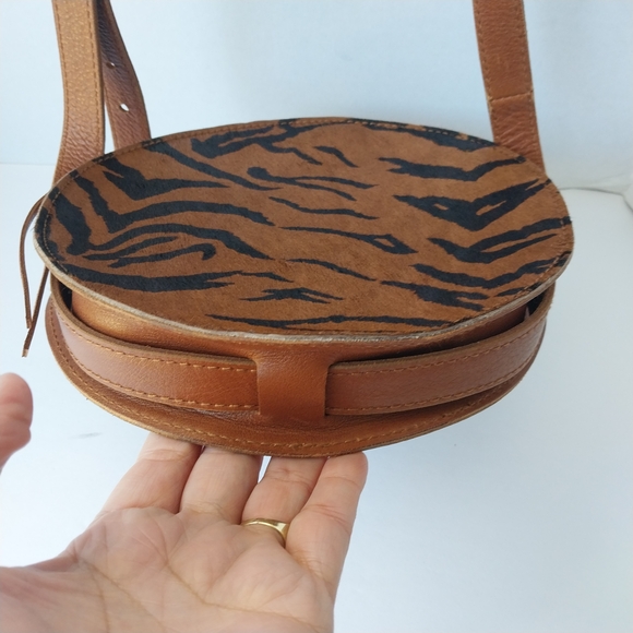 Madewell Tan and Black Zebra Print Crossbody Bag In Calf Hair - Picture 4 of 14